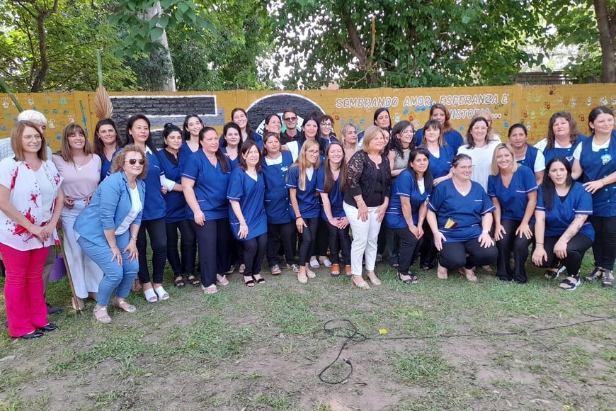 Con miras al futuro, Escobar afirmó que la escuela seguirá siendo un faro de oportunidades, promoviendo la inclusión y el respeto hacia todas las diferencias. "Sigamos construyendo juntos este legado", concluyó.