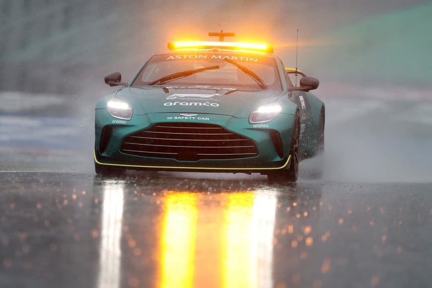 Formula One F1 - Sao Paulo Grand Prix - Autodromo Jose Carlos Pace, Sao Paulo, Brazil - November 2, 2024
A safety car is seen on the track as qualifying is delayed due to bad weather REUTERS/Carla Carniel