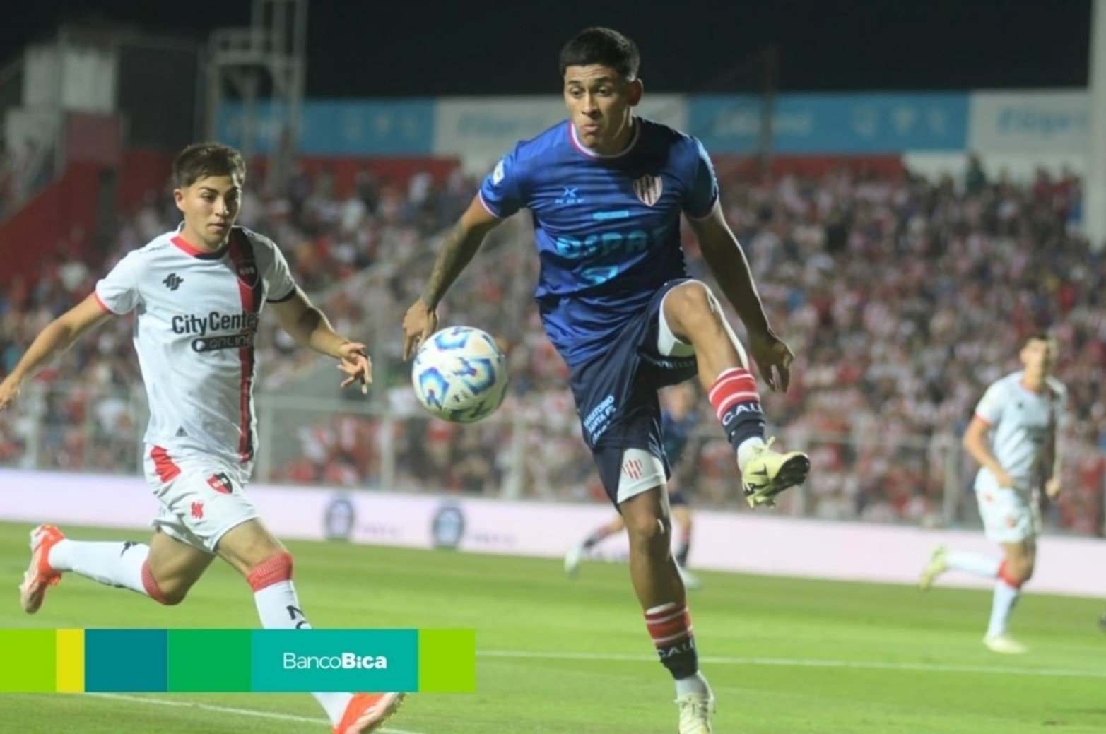 Unión-Newell's, Galería Bica