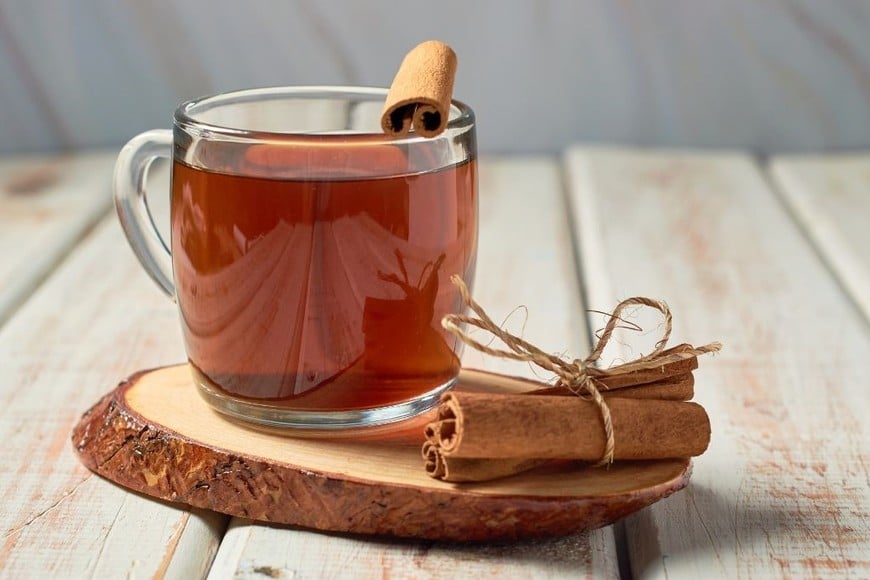 Desde infusiones hasta postres, hay muchas formas deliciosas de disfrutar de la canela.