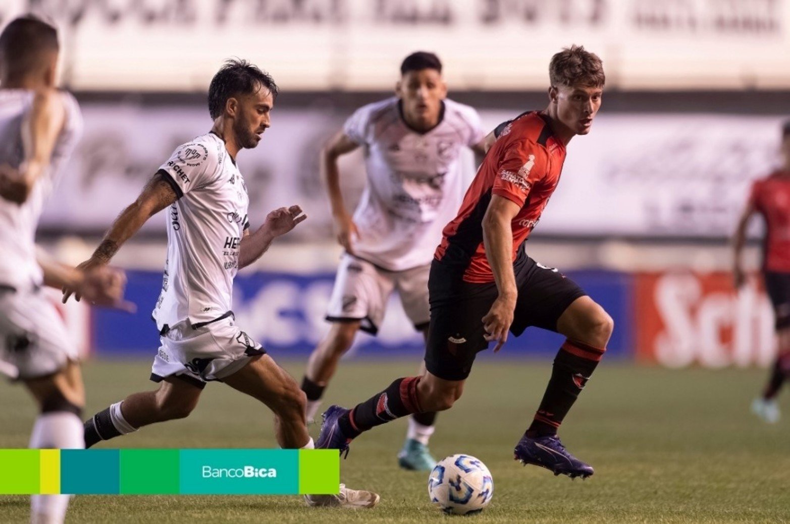 Galería BICA: Colón VS All Boys. Foto: Matías Napoli