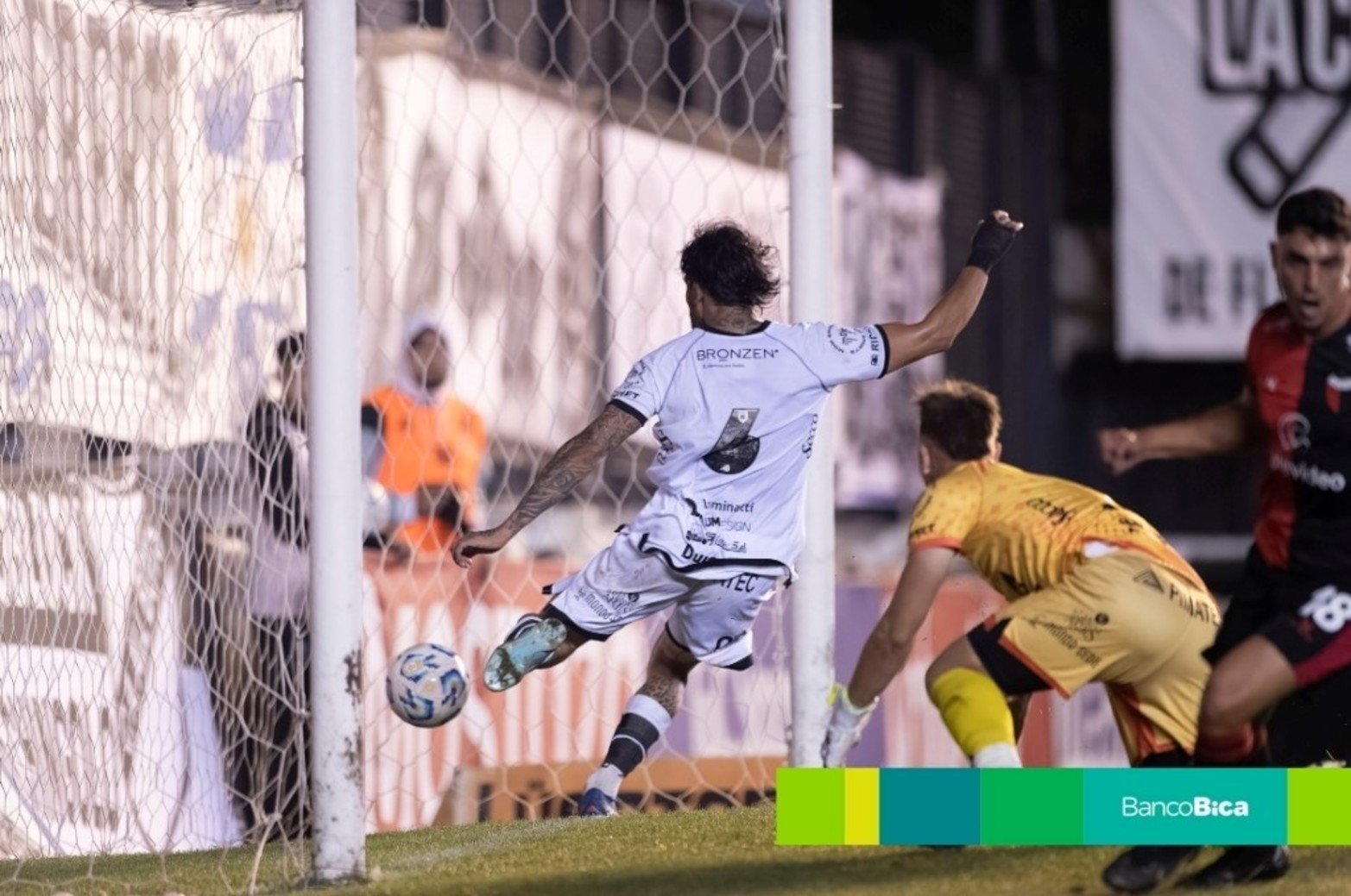 Galería BICA: Colón VS All Boys. Foto: Matías Napoli