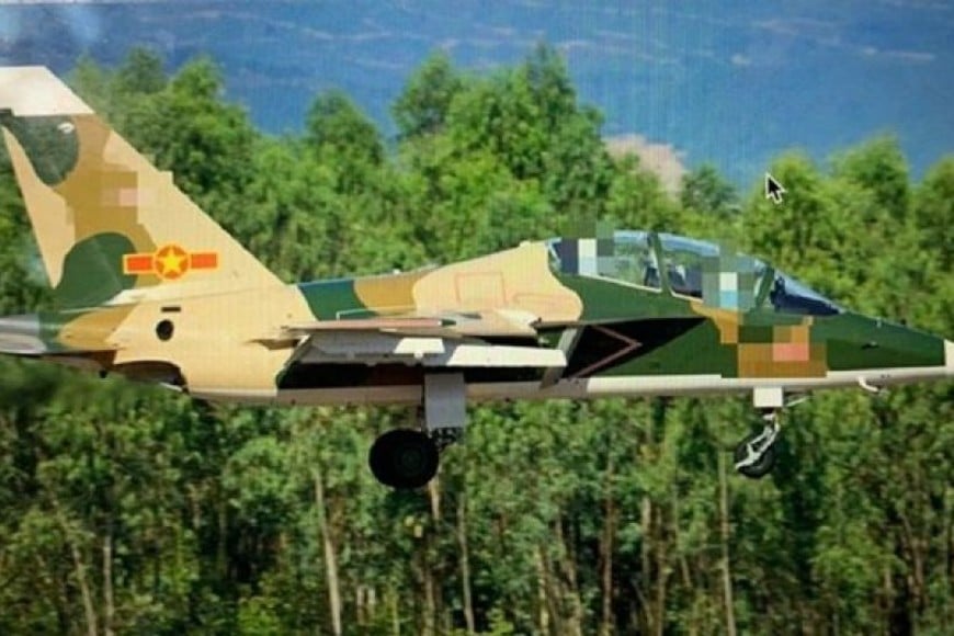 Avión Yak-130 de Vietnam.