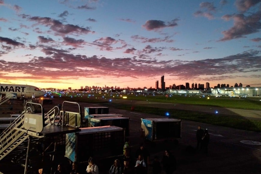 El panorama en el aeroparque metropolitano Jorge Newbery, el día la protesta.