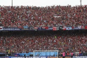 Se cumplieron este sábado 9/11 cinco años de la Final Única de la Copa Sudamericana entre Colón e Independiente del Valle. Crédito: Mauricio Garín.