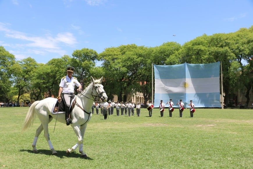 El Liceo continúa formando oficiales para el Ejército Argentino.