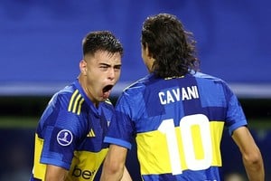 Aaron Anselmino en su primer gol con Boca. Crédito: Agustin Marcarian/Reuters