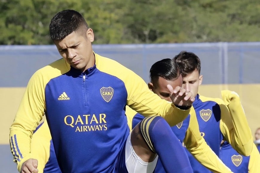 Juega sí o sí. Más allá que después de Unión aparecen Huracán y la semifinal con Vélez por la Copa Argentina en una peligrosa seguidilla, Marcos Rojo está "obligado" a jugar contra el Tate.