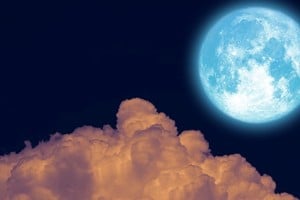 La Superluna del Castor traerá cambios emocionales para cada signo.