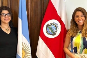 La diputada de Santa Fe se reunió con la embajadora de Costa Rica para explorar proyectos de cooperación.