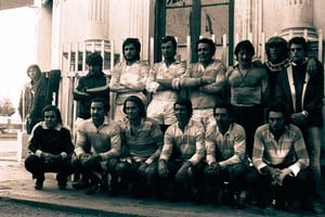 El plantel de CRAI en 1975.