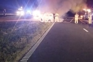 Tremendo accidente, sin consecuencias de riesgo de vida para el conductor del vehículo de menor porte pero con fracturas y golpes como consecuencia. Crédito: Unidad Regional XV. 