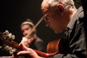 “Como Borges, creo que lo importante es producir belleza, obras buenas, el resto se deriva de allí si uno tiene suerte”, señala “Chino” Rodríguez. Foto: Gentileza producción