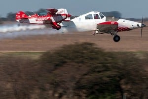 Durante los dos días que durará el evento, los participantes podrán acercarse y conocer la importancia que tiene la aviación agrícola en la región a través de las disertaciones sobre aplicaciones, políticas públicas, innovación, etc.