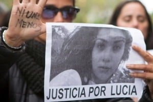 Los jueces del caso Lucía Pérez, absueltos tras enfrentar cargos por mal desempeño.