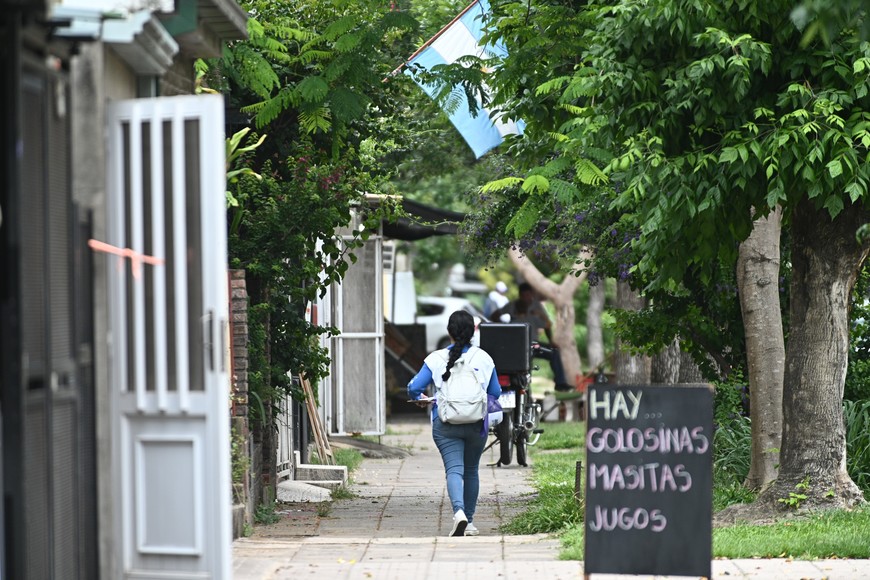 Por el momento, el sondeo se realiza en el sector de casas bajas del barrio, no en las torres. Crédito: Flavio Raina