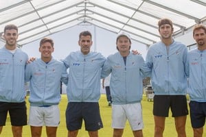 El equipo argentino está conformado por Francisco Cerúndolo, Sebastián Báez, Tomás Etcheverry, Máximo González y Andrés Molteni. Foto: AAT.