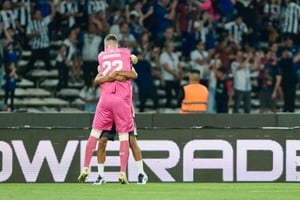 El equipo de Alexander Medina superó 2-0 a Sarmiento en el estadio Kempes. Foto: @CATalleresdecba