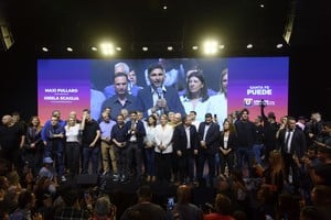 El 10 de septiembre de 2023, la sociedad santafesina eligió a un gobernador radical -en el marco de un complejo frente de partidos- que sumó 55,7% de los votos. Foto: Archivo El Litoral