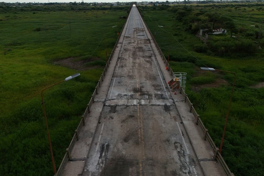 Puente carretero Santa Fe-Santo Tomé. Foto: Fernando Nicola