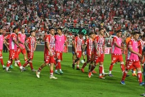 Unión perdió ante Talleres en el 15 de Abril. Foto: Manuel Fabatía