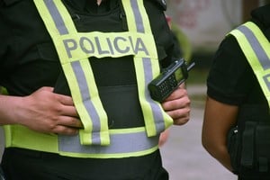 La "guía" del relato que tomó en cuenta la condena fueron el testimonio del otro agente de policía interviniente y el registro de una cámara de vigilancia. La Corte cuestionó la valoración que se hizo de las pruebas para fundar la decisión, y mandó a que se dicte otro fallo. Crédito: Flavio Rain