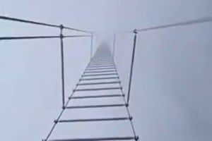 Tianti significa “Escalera al Cielo” en chino. Captura del video viral.