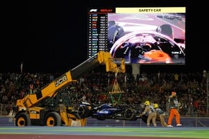 Formula One F1 - Qatar Grand Prix - Lusail International Circuit, Lusail, Qatar - December 1, 2024 
Williams' Franco Colapinto after crashing during the race REUTERS/Hamad I Mohammed