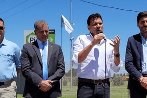 Es un trayecto que cuenta con una circulación del 76 por ciento de tránsito pesado y conecta el segundo anillo de circunvalación a la ciudad de Rosario con la zona portuaria de San Lorenzo y Puerto General San Martín.