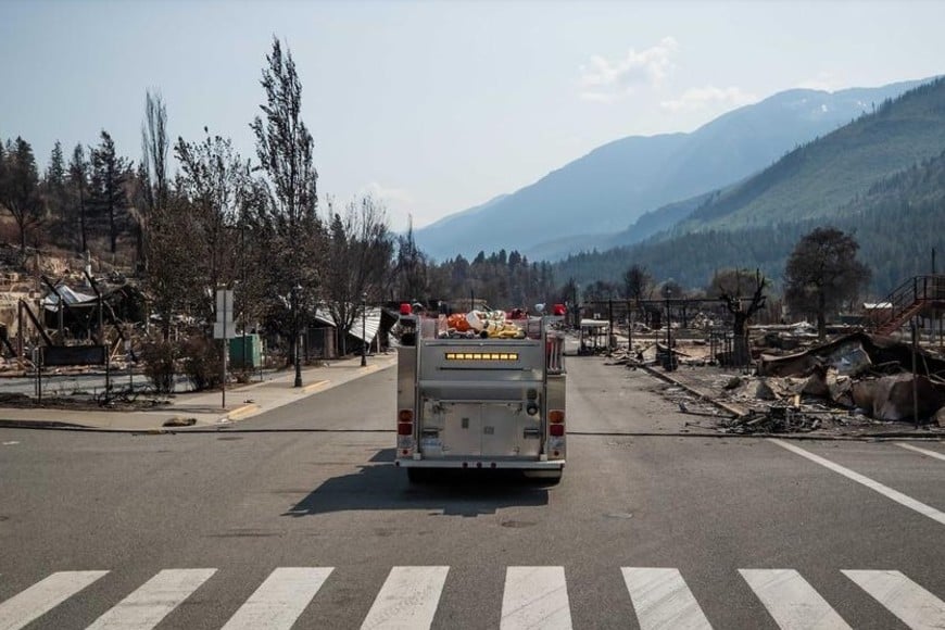 La ciudad canadiense de Lytton alcanzó los 49,6 grados Celsius en 2021, la temperatura más alta registrada en la historia de Canadá, antes de ser devastada por un incendio forestal. Imagen: The Canadian Press