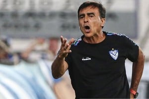 Gustavo Quinteros se va de Vélez. Archivo