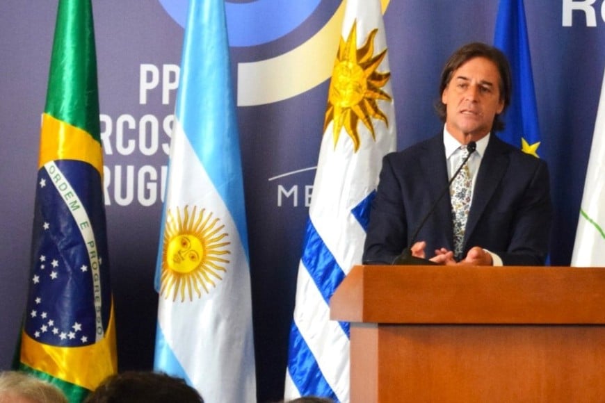 Luis Lacalle Pou, presidente de Uruguay, este viernes en conferencia. Crédito: Mercosur