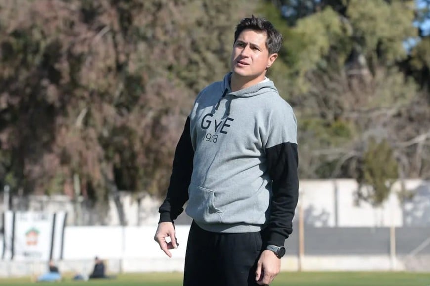 Ezequiel Medrán y una historia particular: se fue mal de Atlético de Rafaela y recaló en Gimnasia de Mendoza, donde hizo una gran campaña.