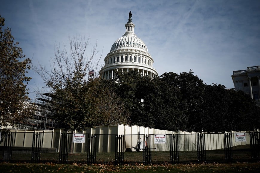 The fence close the area around the U.S. Capitol in Washington, U.S., December 8, 2024. REUTERS/Benoit Tessier