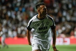 Matías Godoy celebra el gol del triunfo. Foto: Agencia Noticias Argentinas/Prensa Copa Argentina