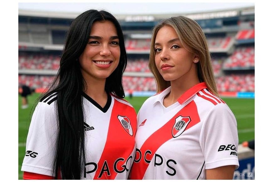 Dua Lipa y la actriz Sydney Sweeney juntas con la camiseta de River.