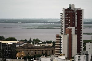 En diciembre de 2023, el río superó los 4 mts, incluso llegó a los 5,45 mts. Foto: Archivo El Litoral / Garín.