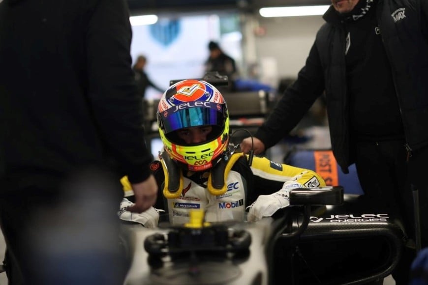 Nicolás Varrone este miércoles en España con el F2.