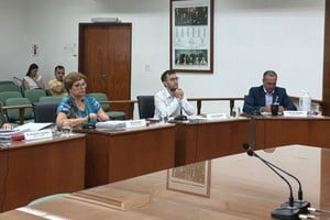 En cuanto a las modificaciones económicas, se cambia el cálculo de los intereses resarcitorios, que ahora se basarán únicamente en el capital adeudado, evitando cargas excesivas para los contribuyentes.