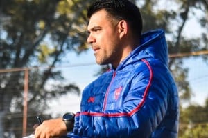 Andrés Formento, el nuevo entrenador. En La Perla del Oeste ya se trabaja en la conformación del plantel que el próximo año disputará un campeonato más en la Liga Santafesina de Fútbol. Crédito: Gentileza.