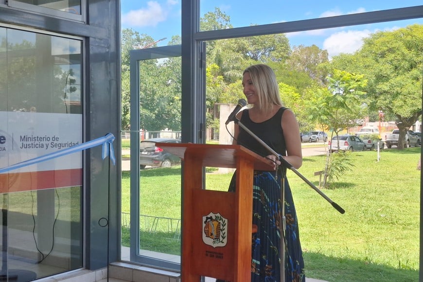 La Intendente González, en tanto, destacó la ubicación estratégica del centro en la terminal de colectivos, un punto de alta circulación que permitirá atender no solo a los vecinos de San Javier, sino también a quienes visitan la ciudad desde localidades vecinas.