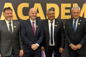 Alejandro Domínguez, Gianni Infantino, Chiqui Tapia y Nery Pumpido. 