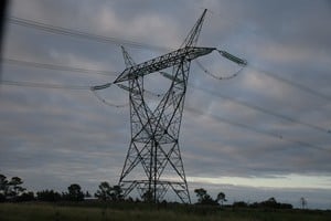 Después de que la Nación anunciase cortes programados para campear la escasez de energía, las autoridades de la EPE comenzaron a advertir acerca del escenario incierto que se tenía por delante. Créditos: Manuel Fabatía