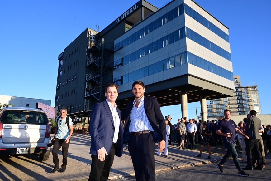 El Litoral inaugura nuevo edificio en el Puerto de Santa Fe. Foto: Flavio Raina | El Litoral