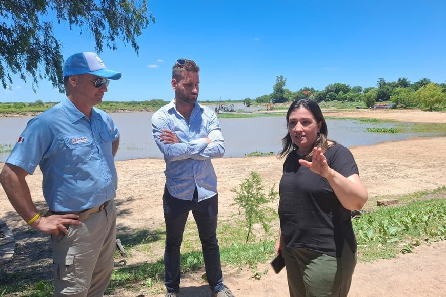 “Esta obra es muy importante no solo para San Javier, sino para todo el departamento. Esta cisterna que estamos viendo en este momento abastecerá a la ciudad y está pensada para cubrir las necesidades de agua de la población durante los próximos 20 años”, explicó Enrico.