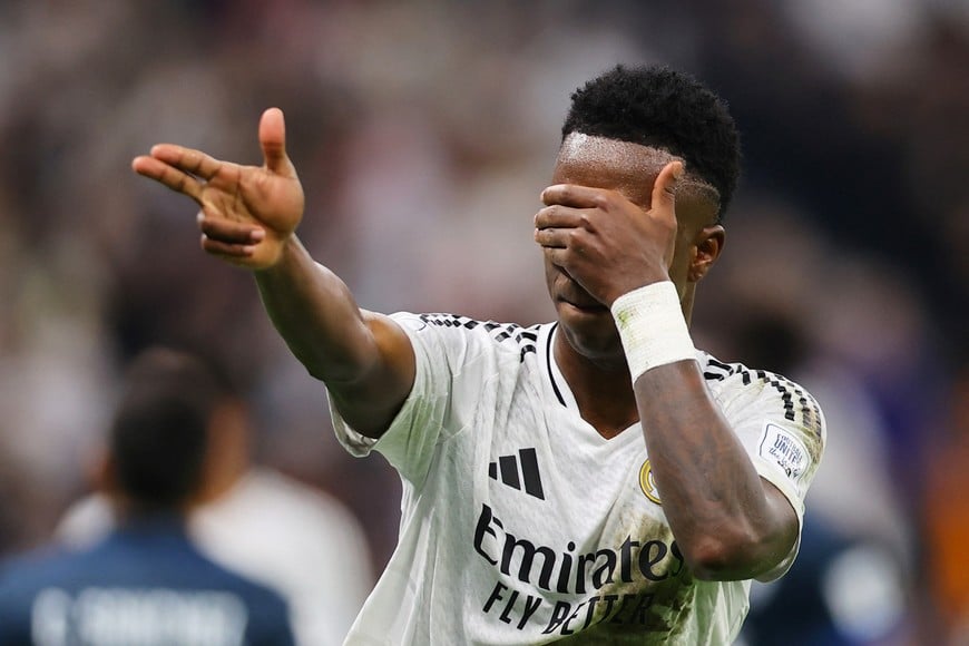 Soccer Football - Intercontinental Cup - Final - Real Madrid v Pachuca - Lusail Stadium, Lusail, Qatar - December 18, 2024
Real Madrid's Vinicius Junior celebrates scoring their third goal REUTERS/Ibraheem Al Omari