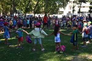 Se inició la temporada de la colonia de vacaciones en la cabecera del departamento Caseros