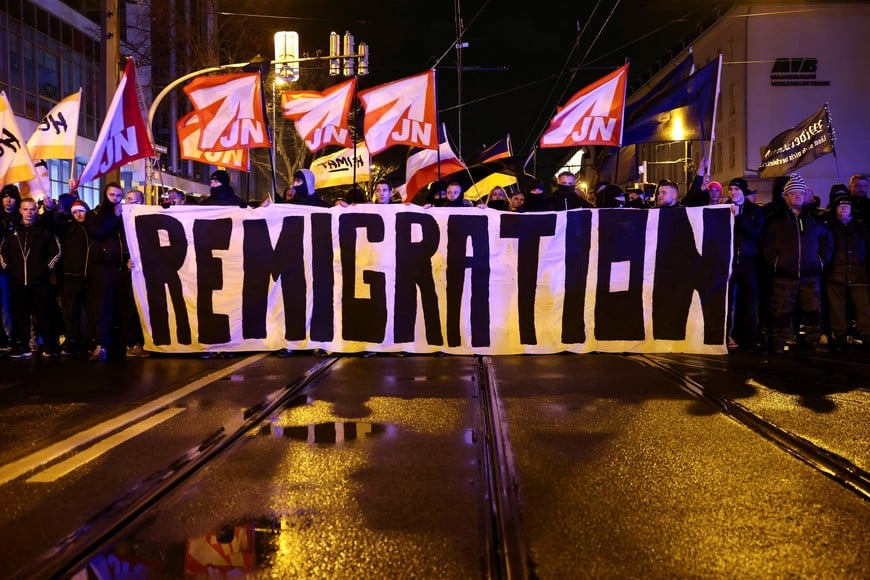 Far-right demonstrators take part in a protest after a car drove into a crowd at a Christmas market, in Magdeburg, Germany December 21, 2024. REUTERS/Christian Mang