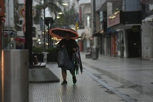 Luego de mucha agua, regresaría tímidamente el sol en la capital santafesina. Crédito: Guillermo Di Salvatore