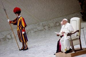 El Papa Francisco denunció los bombardeos israelíes que dejaron varios niños palestinos muertos, ante lo que la Cancillería de Israel lo cruzó por sus declaraciones. Foto: REUTERS / Ciro De Luca.